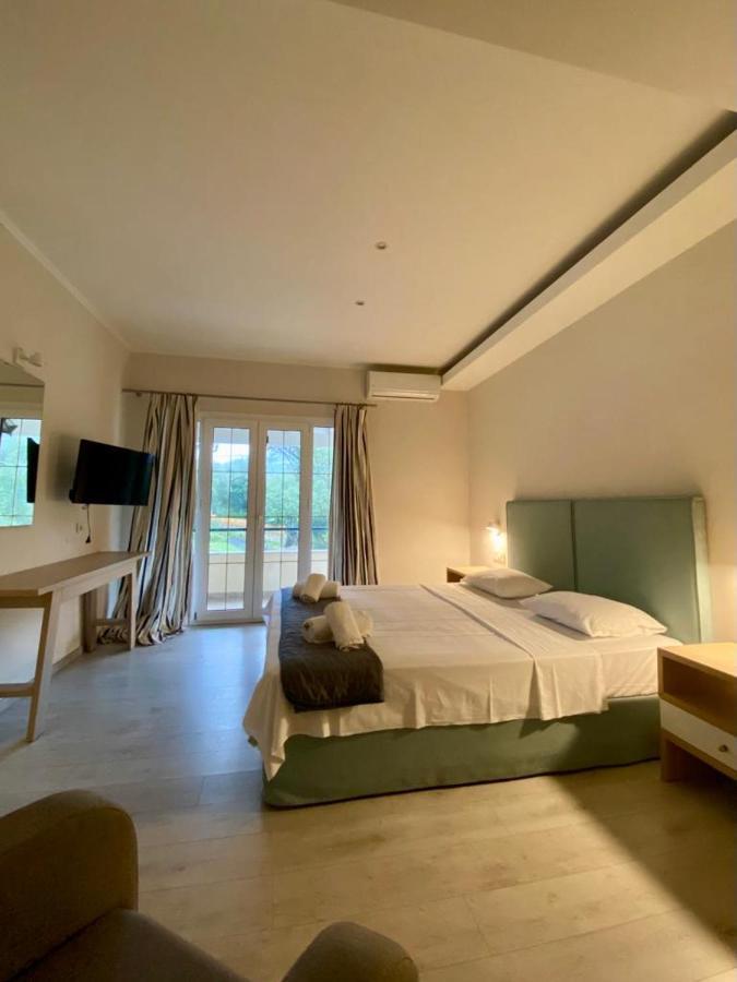 Callisto Beach Hotel 里亚帕德斯 外观 照片